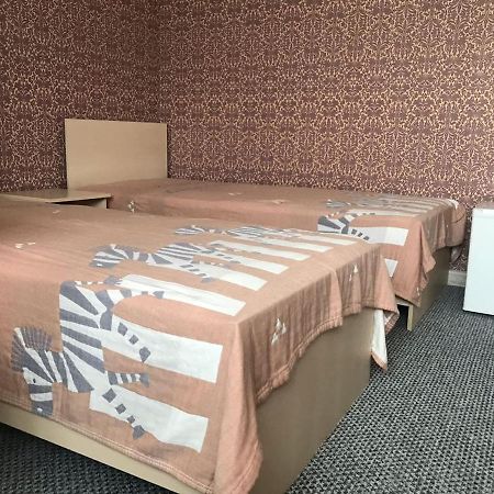 Makenty House Astana Hostel Ngoại thất bức ảnh