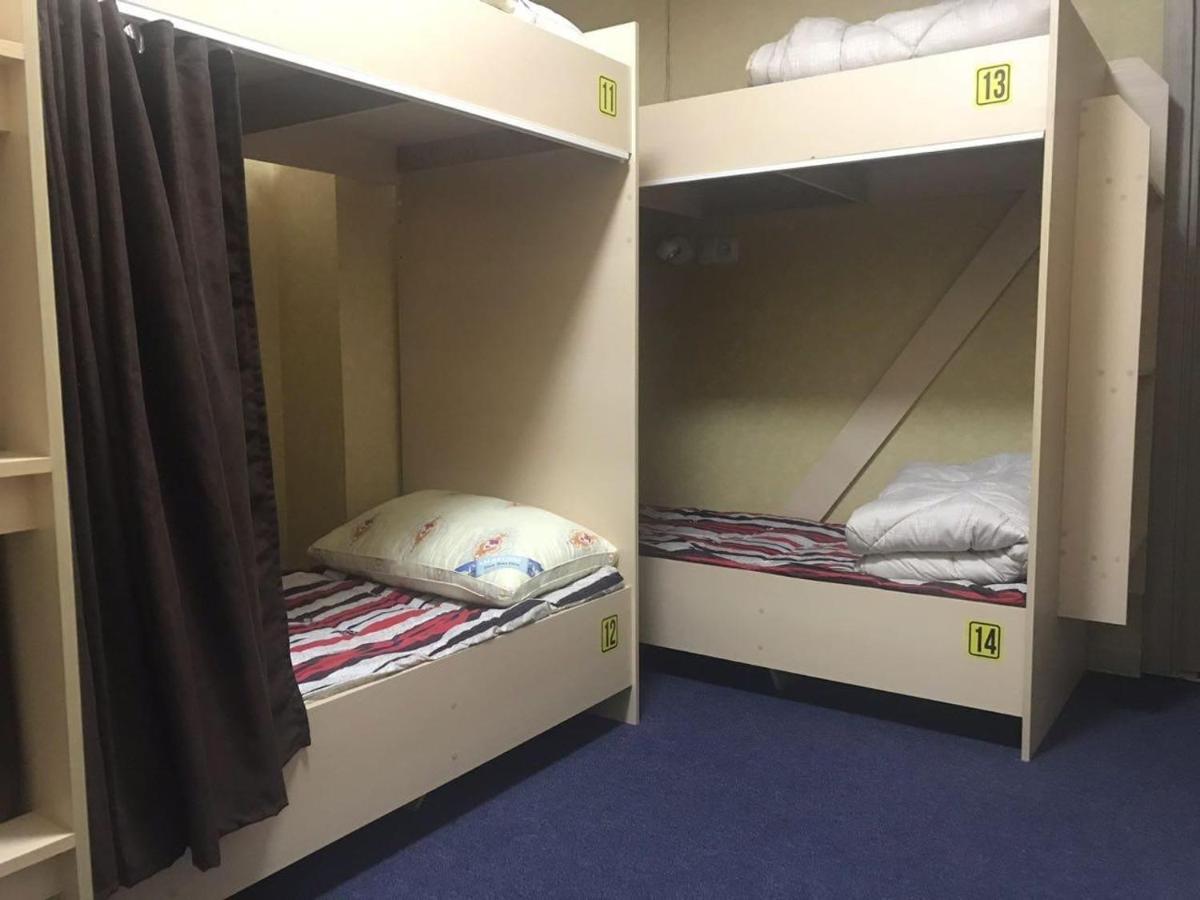 Makenty House Astana Hostel Ngoại thất bức ảnh