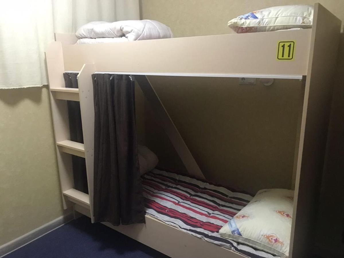 Makenty House Astana Hostel Ngoại thất bức ảnh