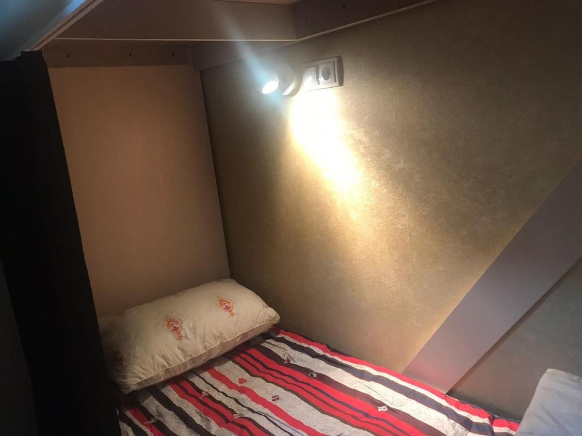 Makenty House Astana Hostel Ngoại thất bức ảnh