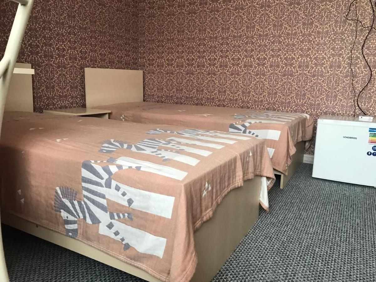 Makenty House Astana Hostel Ngoại thất bức ảnh