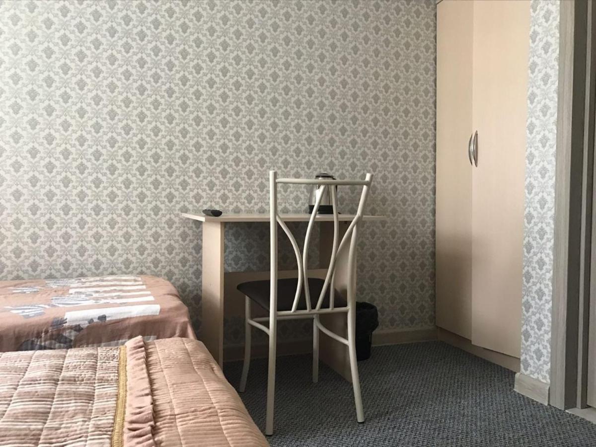 Makenty House Astana Hostel Ngoại thất bức ảnh