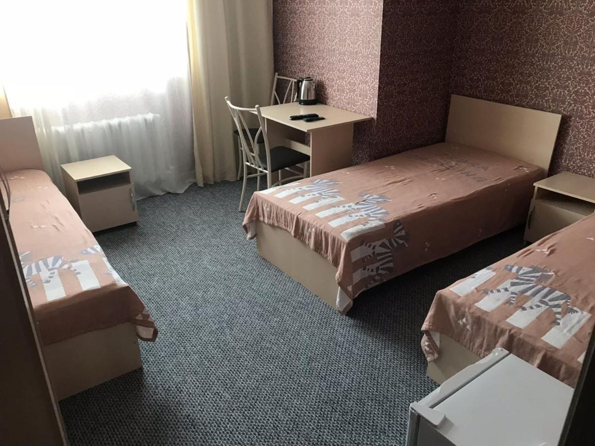 Makenty House Astana Hostel Ngoại thất bức ảnh